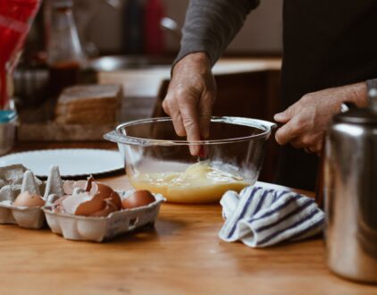 These 5 Dutch Ovens Add The Right Amount of Bougie Flair to Your Kitchen %