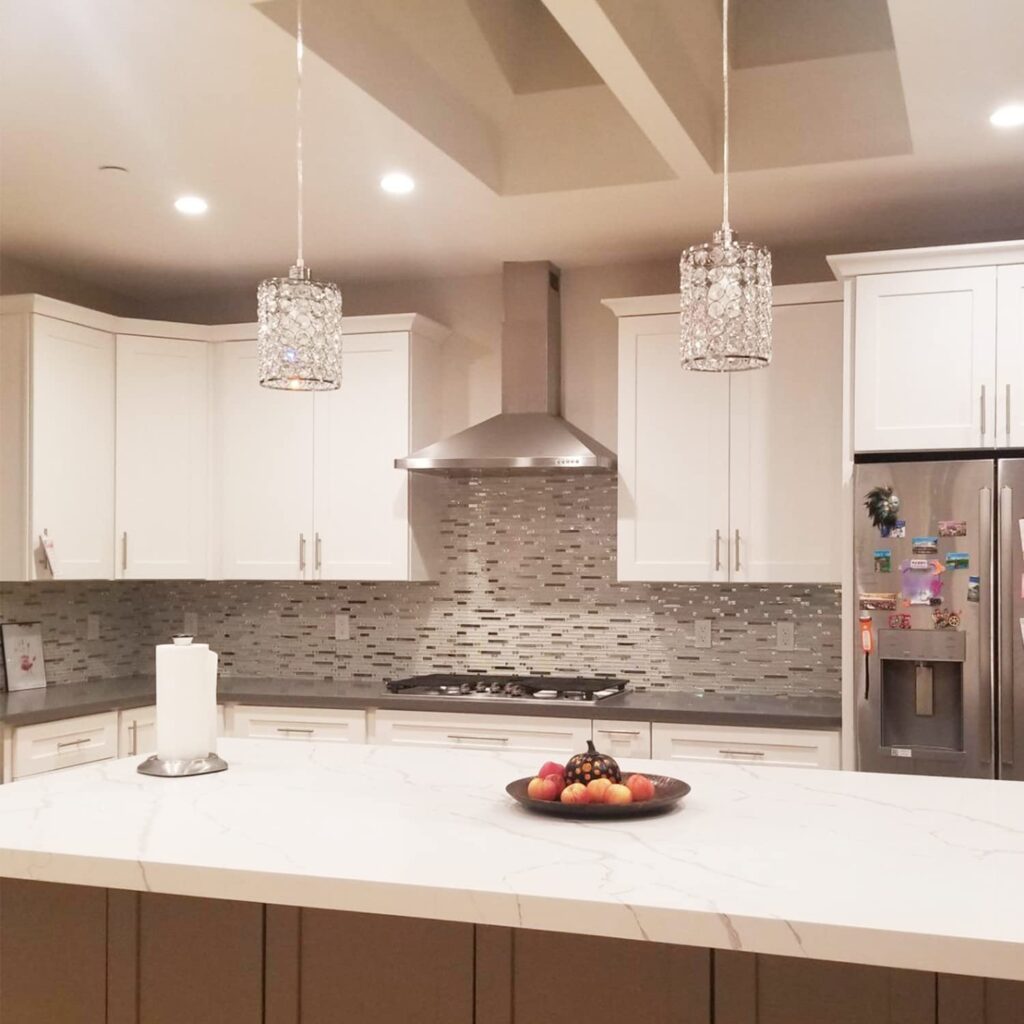 Easy Backsplash Ideas for White Cabinets - Home & Texture