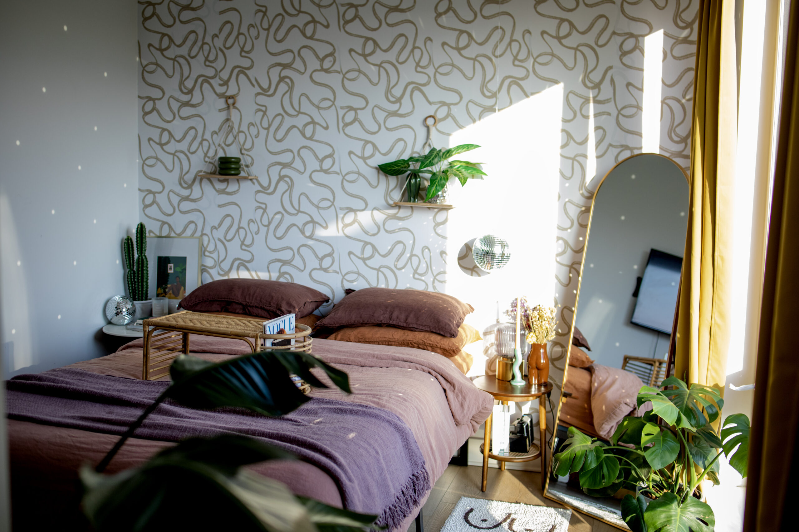 photographer Taylor Baldwin's bedroom