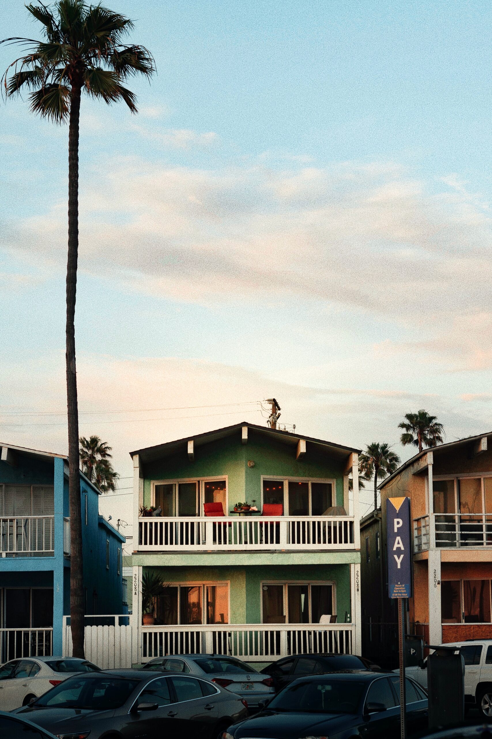 southern cities and towns with the cheapest beach houses.