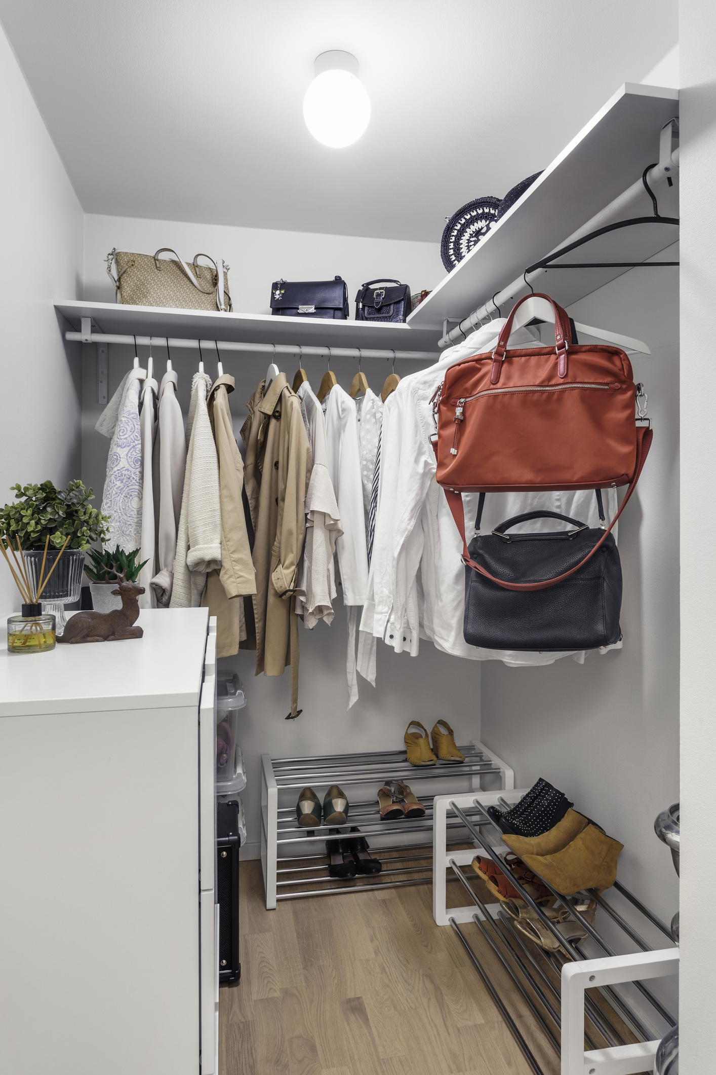 Maximize Your Closet Space With These Tips - Home & Texture