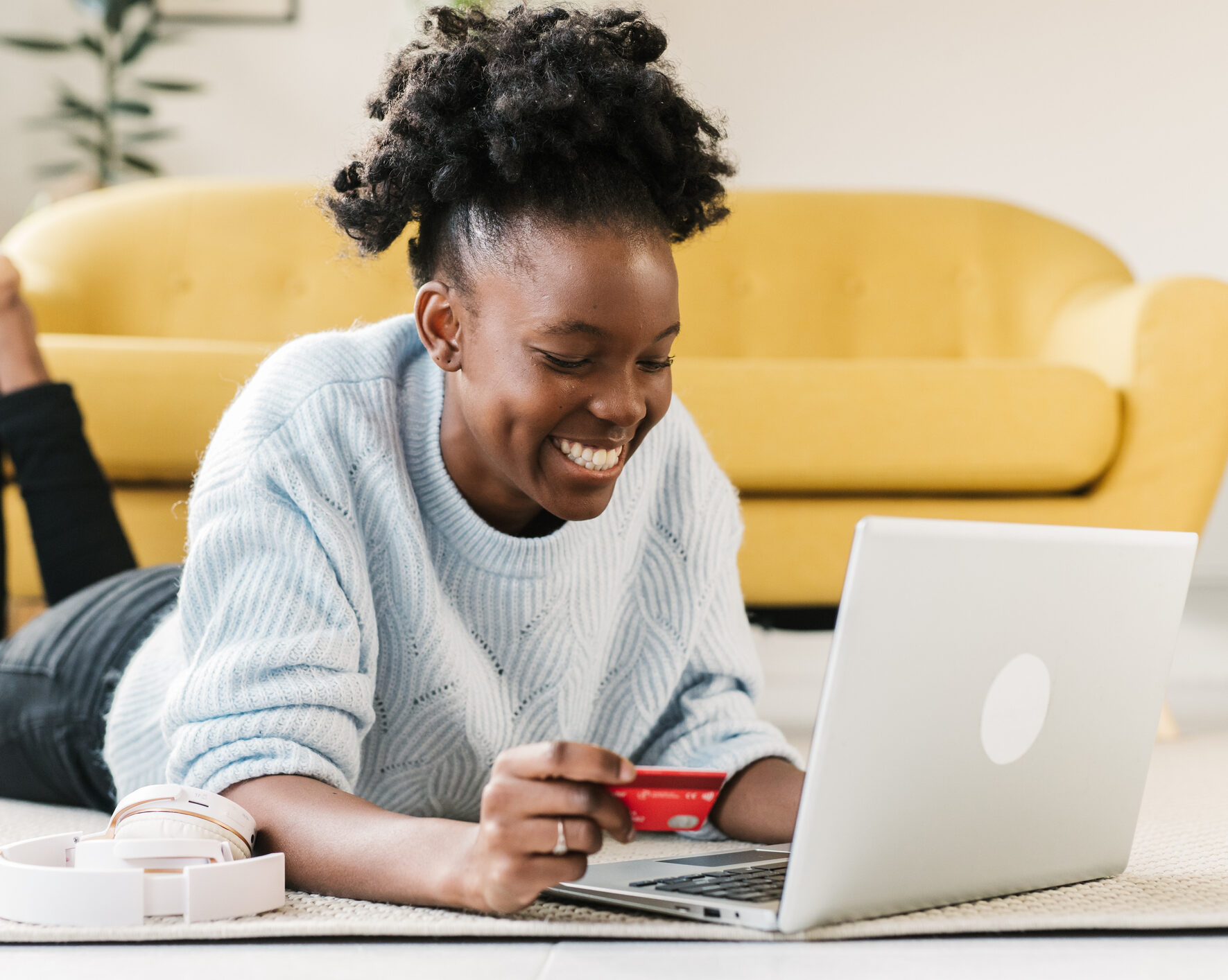 Online Thrift Stores To Find Stunning Home Decor Home & Texture