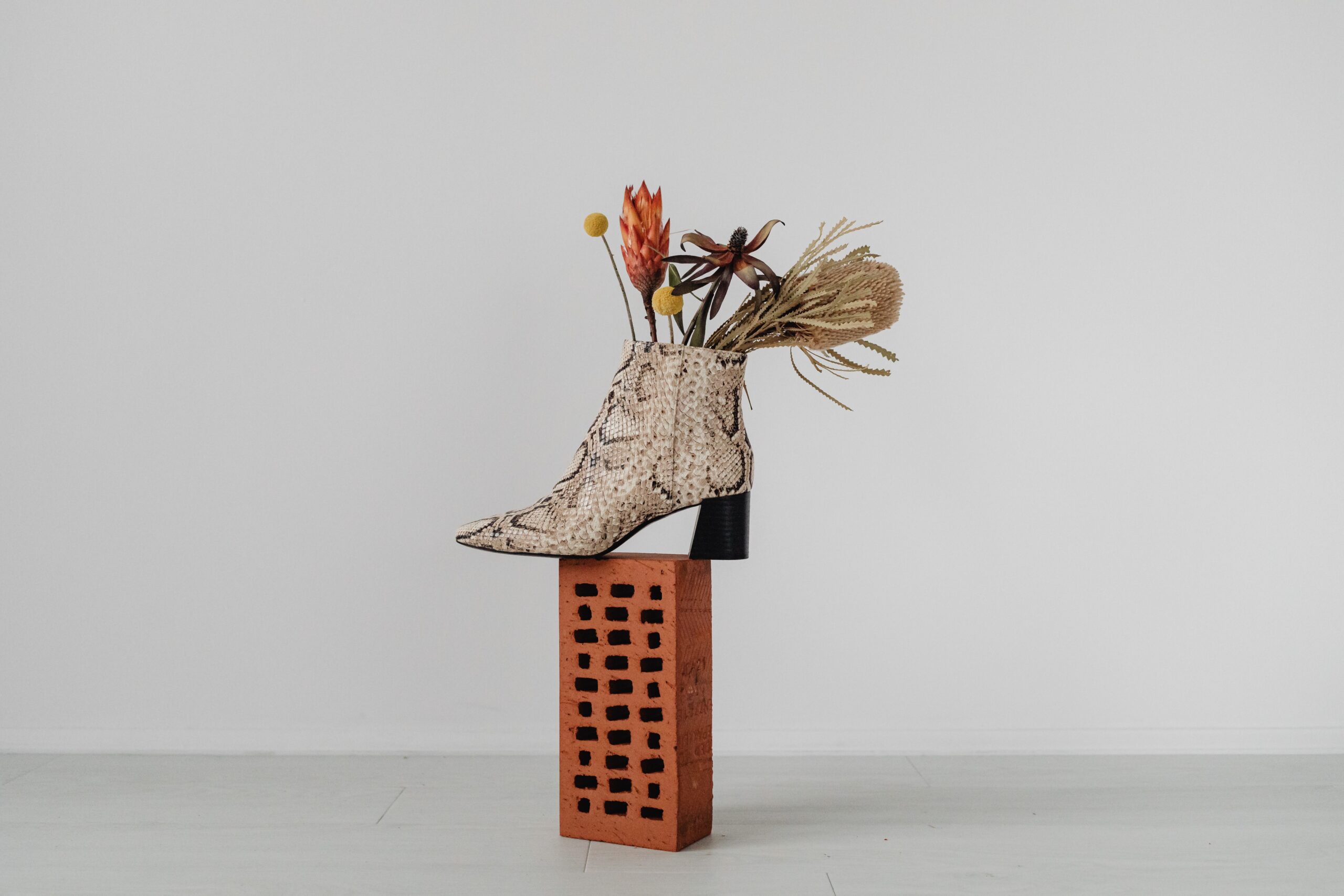 eclectic shoe with flowers