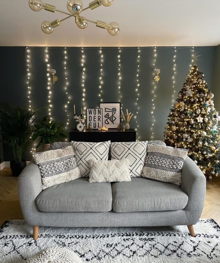 8 Magical Holiday Lights Ideas for Your Home This Year - Home & Texture
