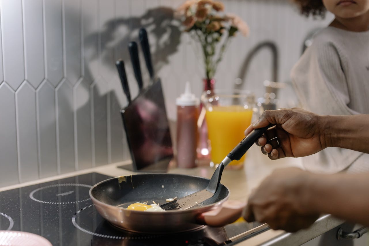 The naked truth about bare aluminum cookware - Kitchen Consumer