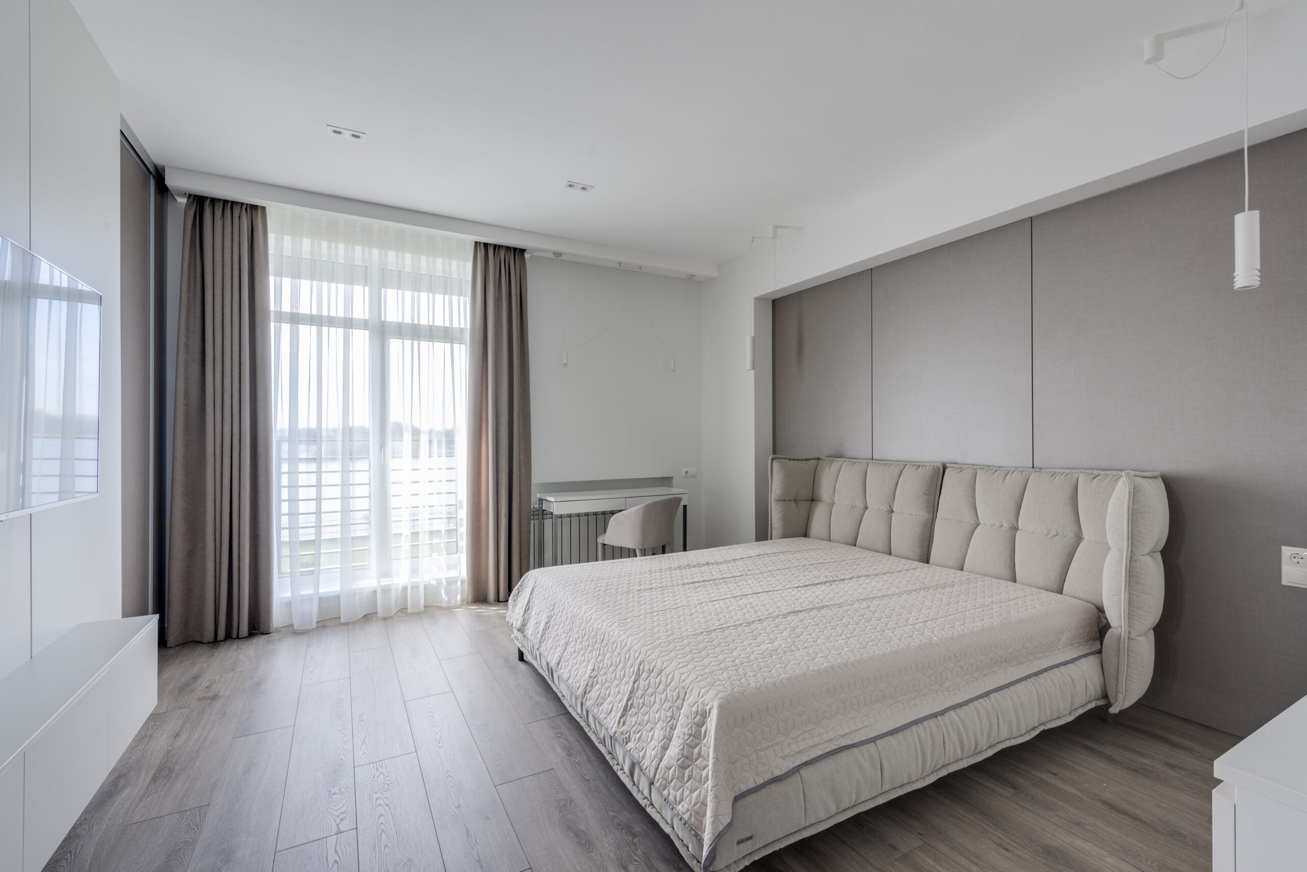 Soft modern bedroom 