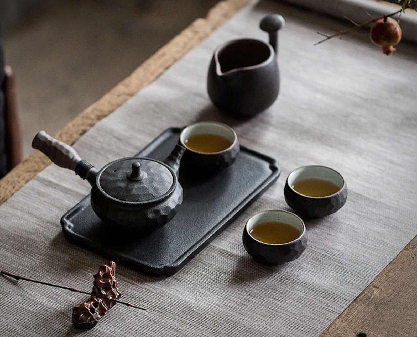 Is Ceramic Cookware Safe If Scratched