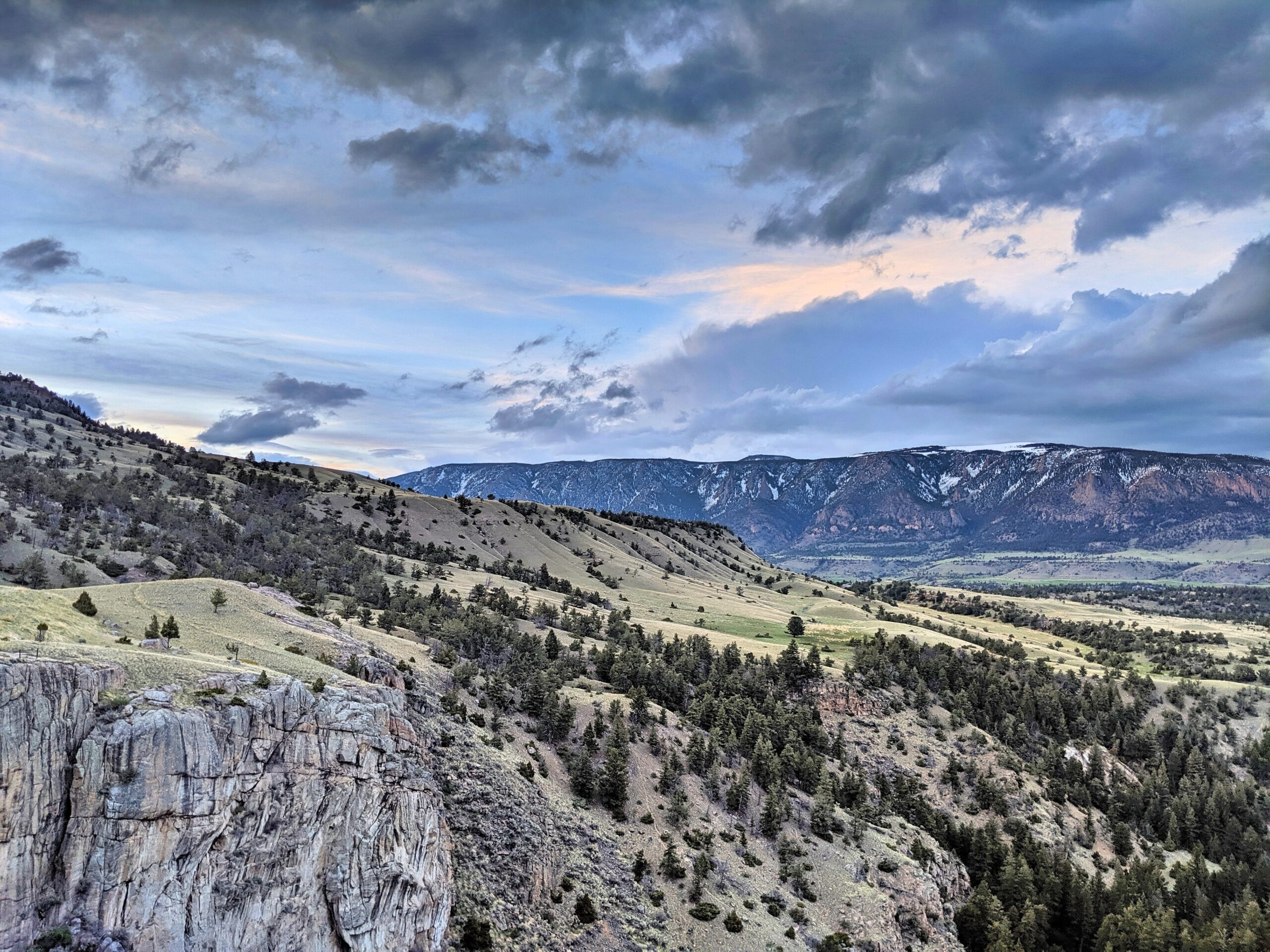 Cody is a small-town in Wyoming with western charm. It's one of the best places in the state of Wyoming to live if you're interested in rodeos and cowboy culture. Pictured: A mountain view of Cody, Wyoming