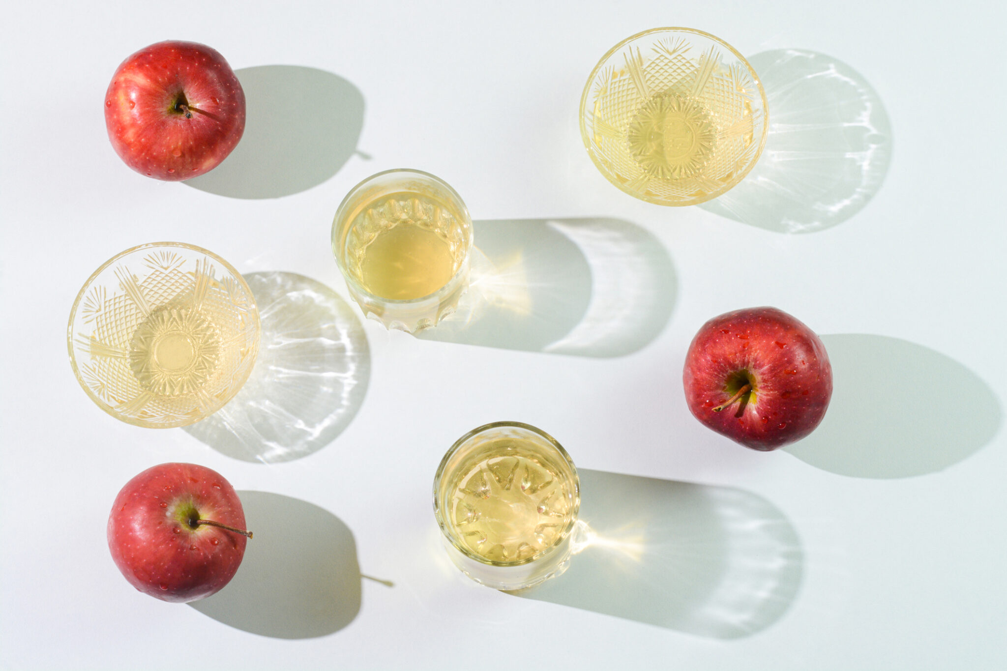 7 Little-Known Household Uses for Apple Cider Vinegar - Home & Texture