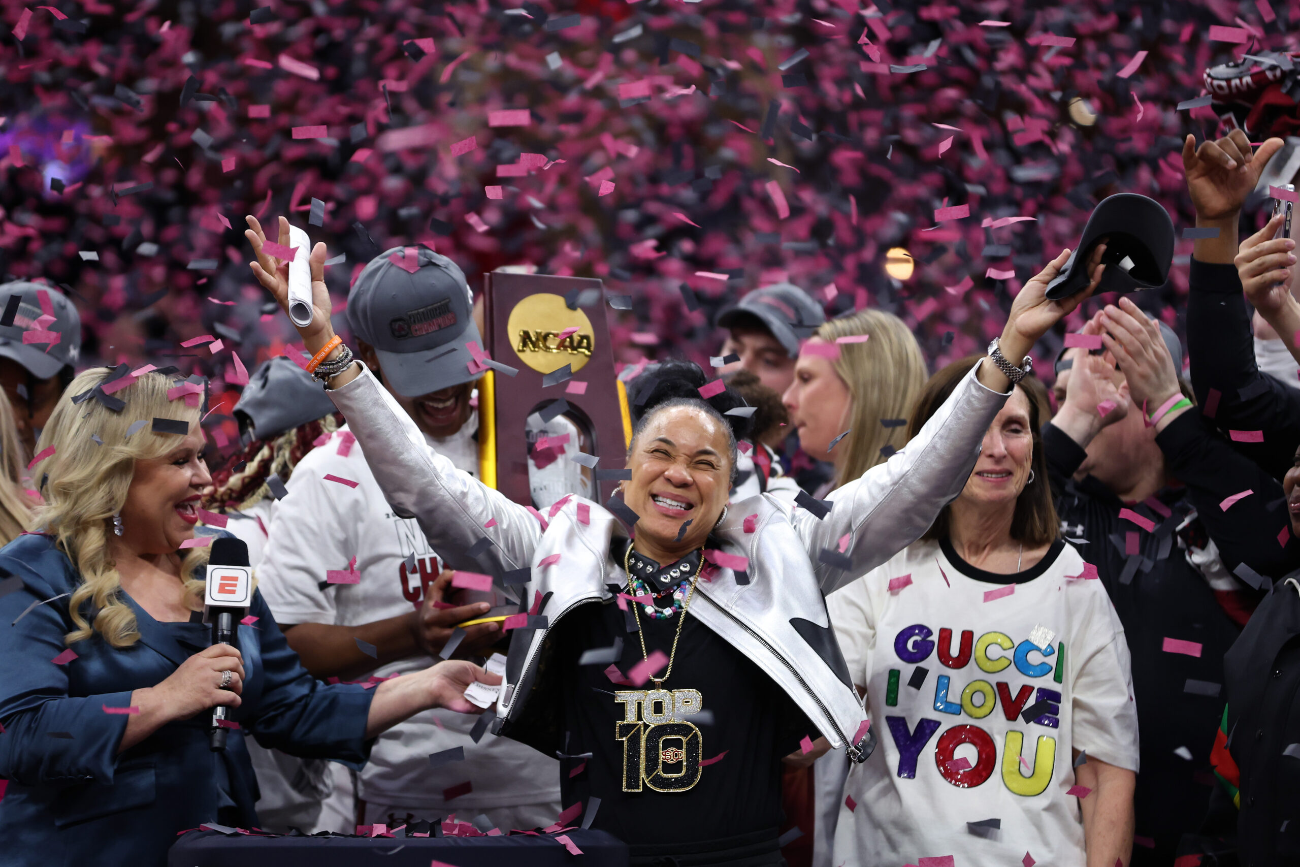 Dawn Staley is a basketball powerhouse, but where does the Gamecocks WBB coach live? Pictured: Dawn Staley after winning the 2024 National Championship