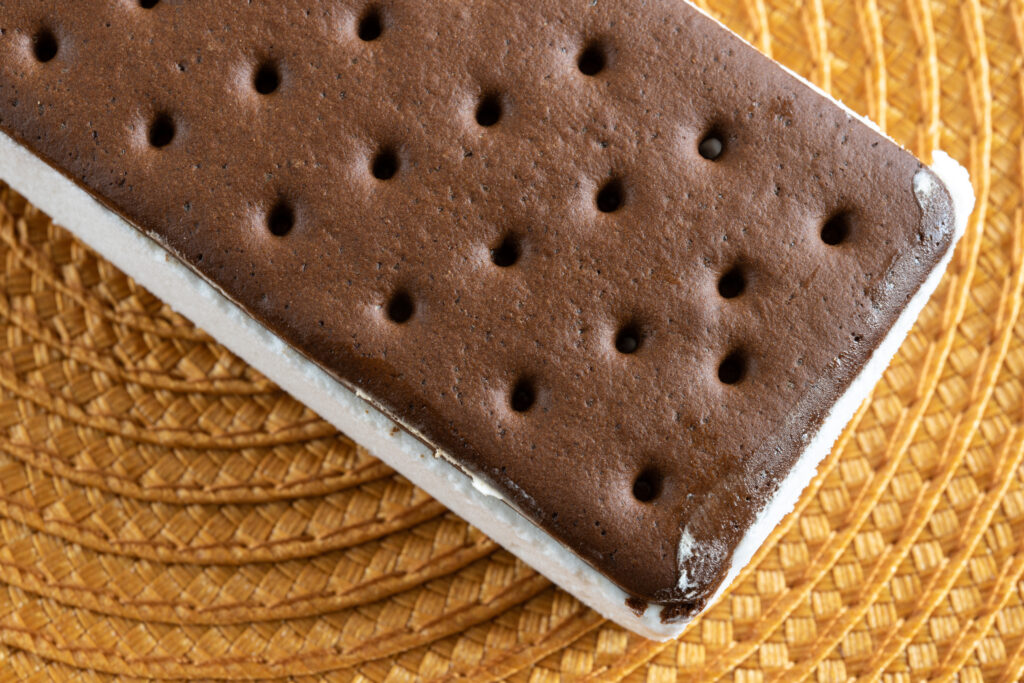 Easy Dessert for 4th of July pictured: ice cream sandwich