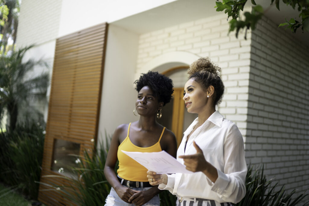 9 Things You Should Always Have in Your Leasing Agreement - Home & Texture