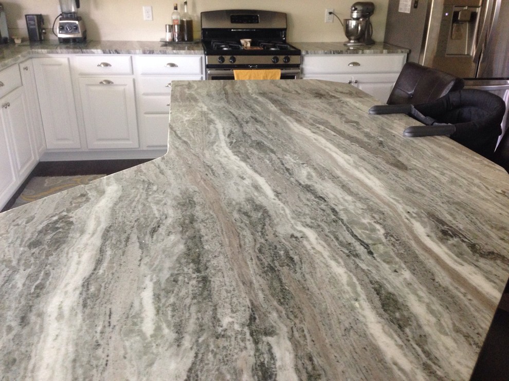 Busy Countertop | Photo from Houzz