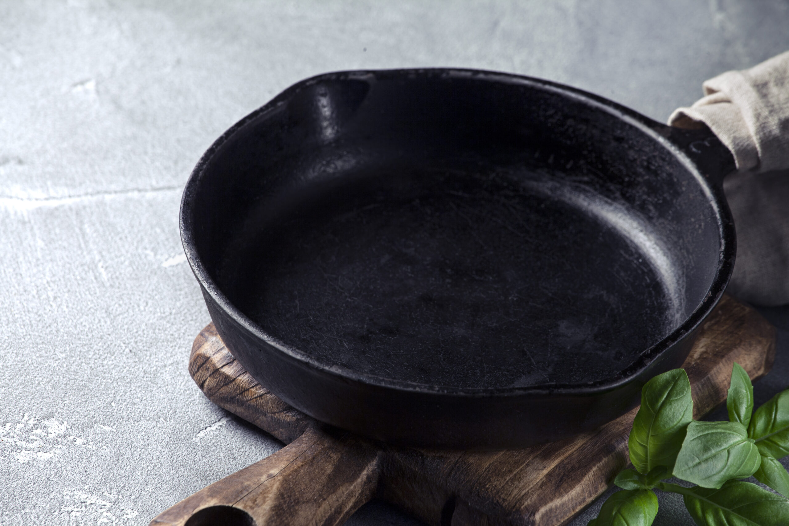 cast iron skillet