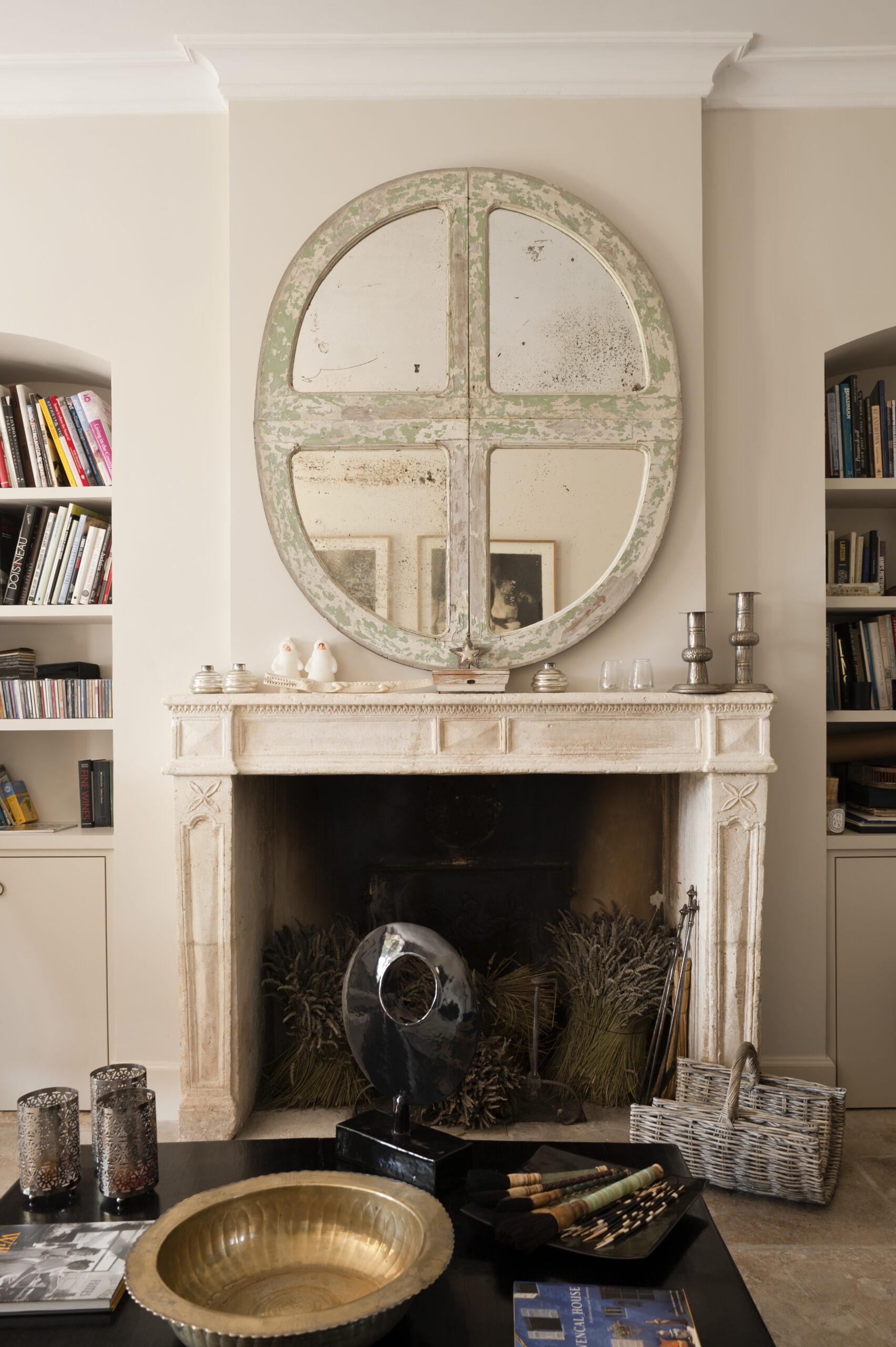 Achieve the French Interior Design Style With These 4 Tips - Home & Texture