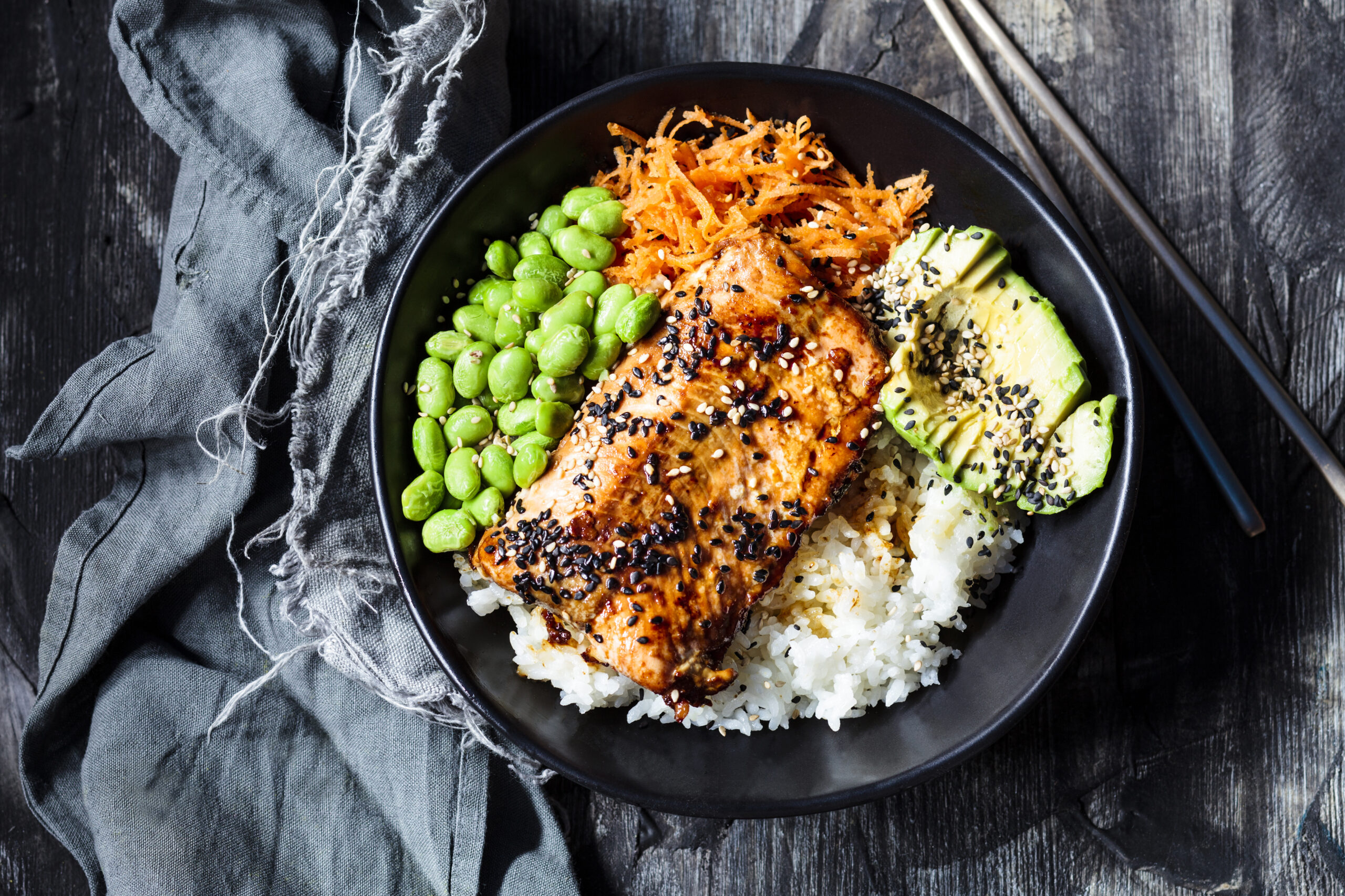 spicy salmon bowl
