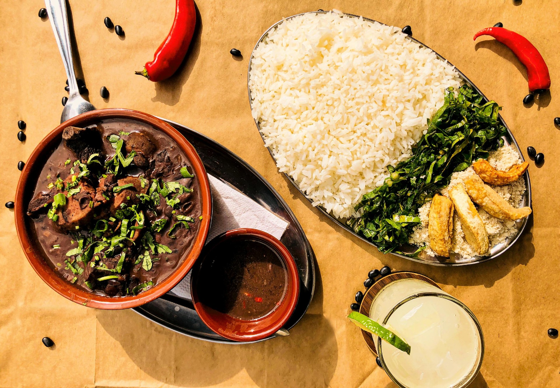 Black beans with rice and vegetables
