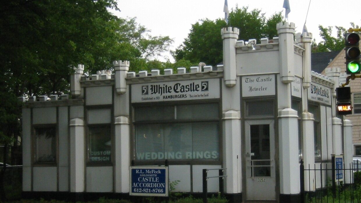 Historic White Castle Restaurant Building. Fast food trivia.