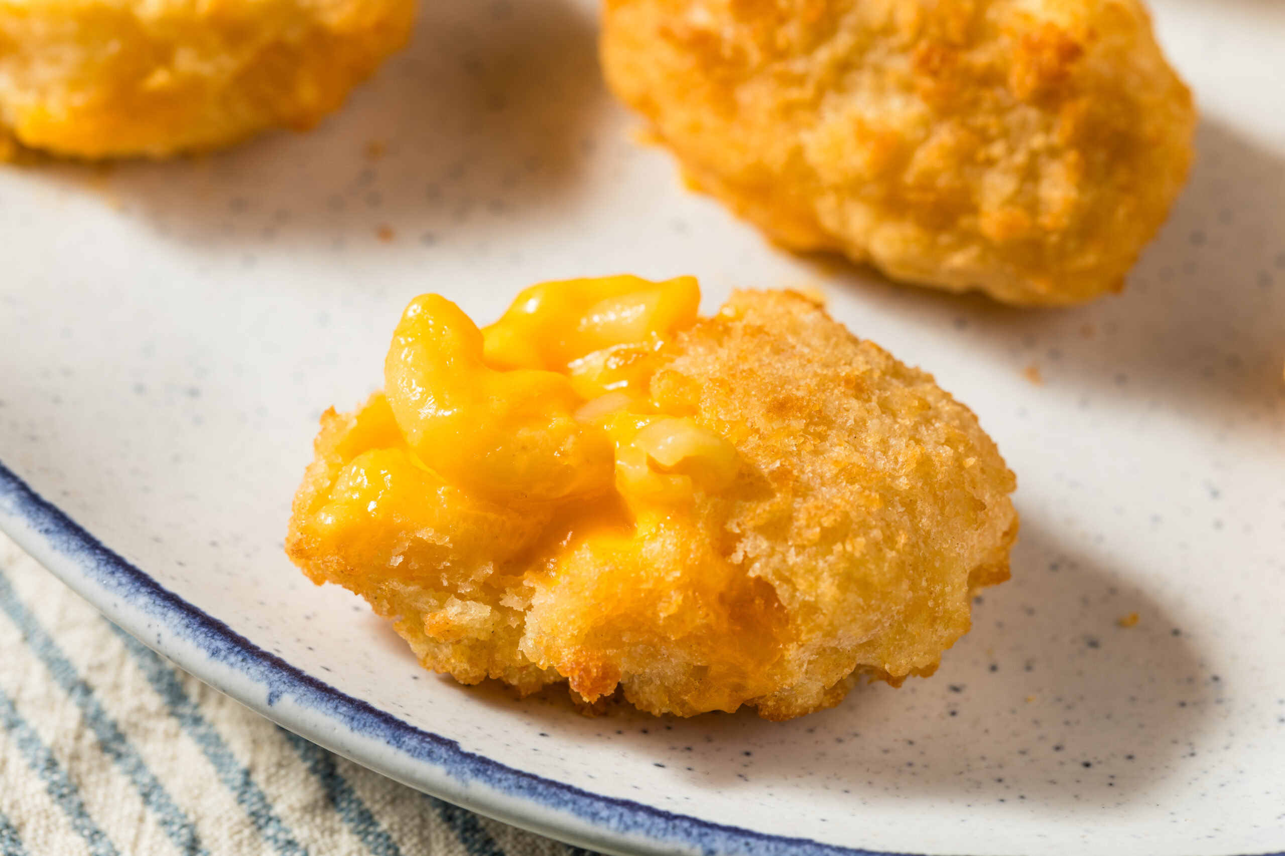 mac and cheese balls