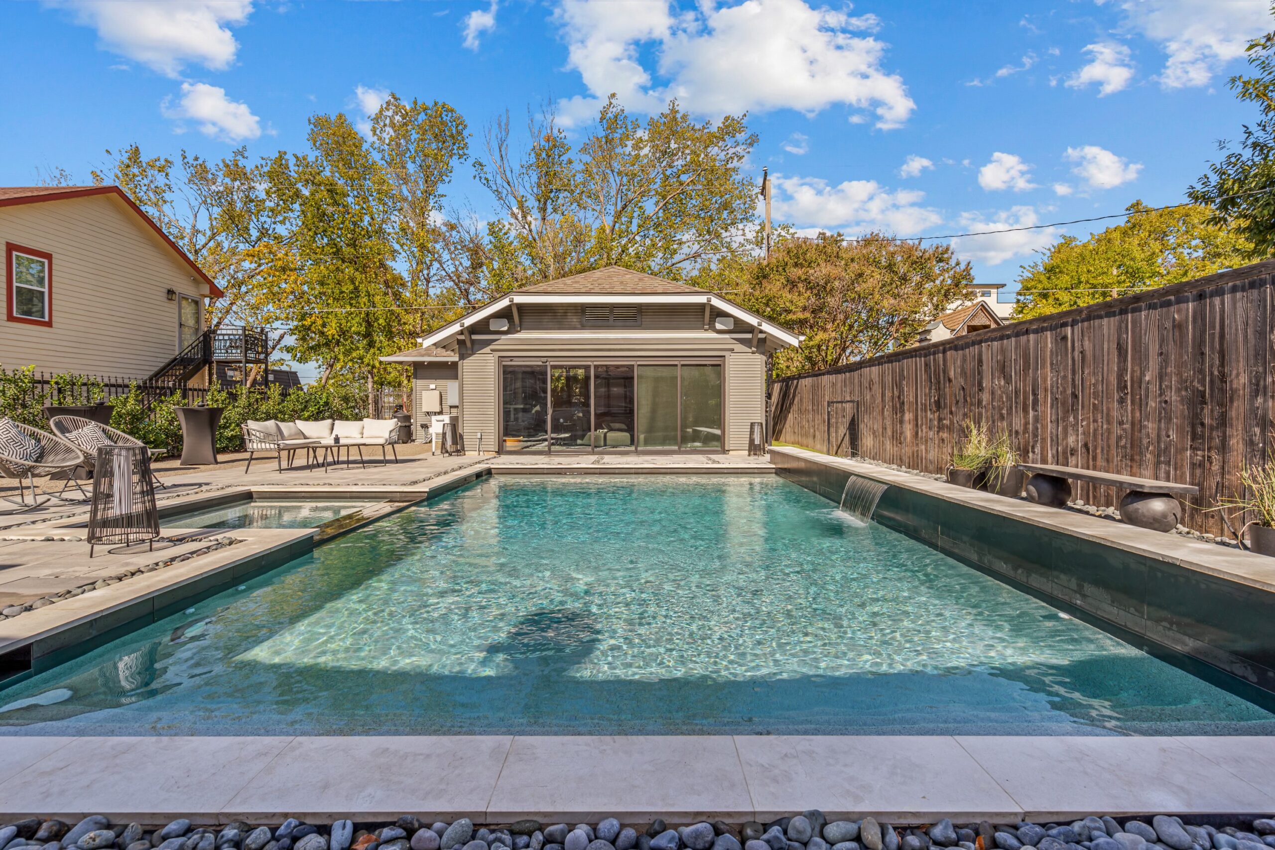 Lincoln Stephens Dallas Bungalow